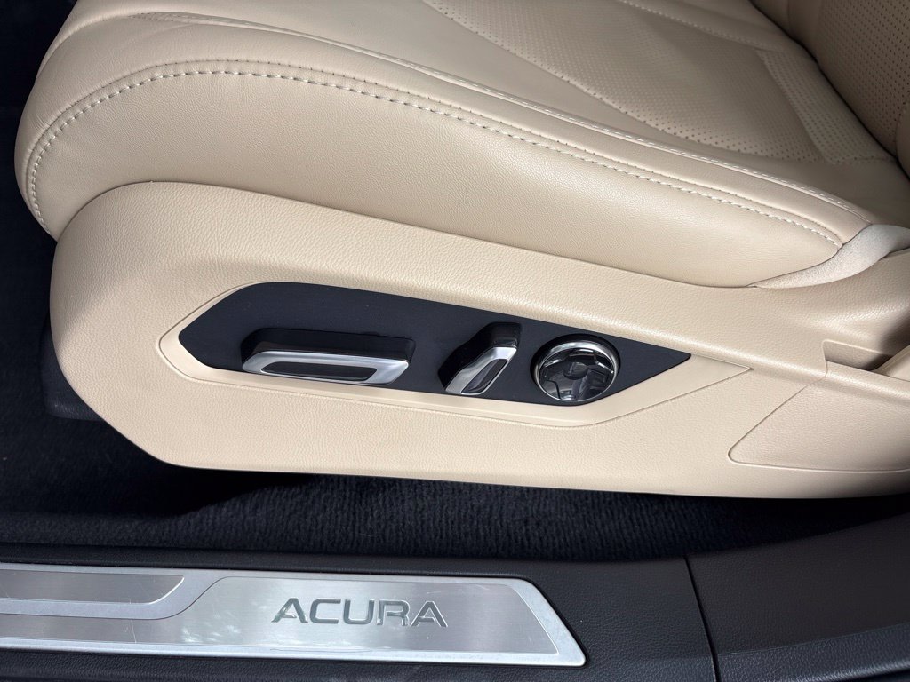 Thumbnail: 2023 Acura RDX - 24