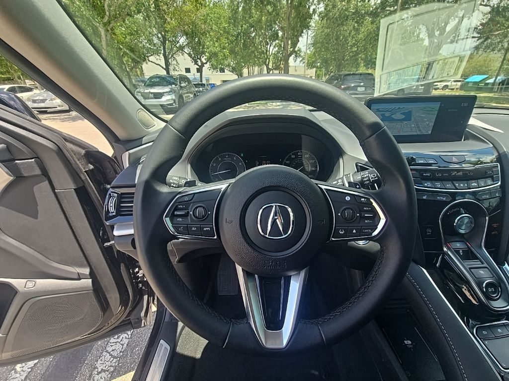 Thumbnail: 2023 Acura RDX - 10