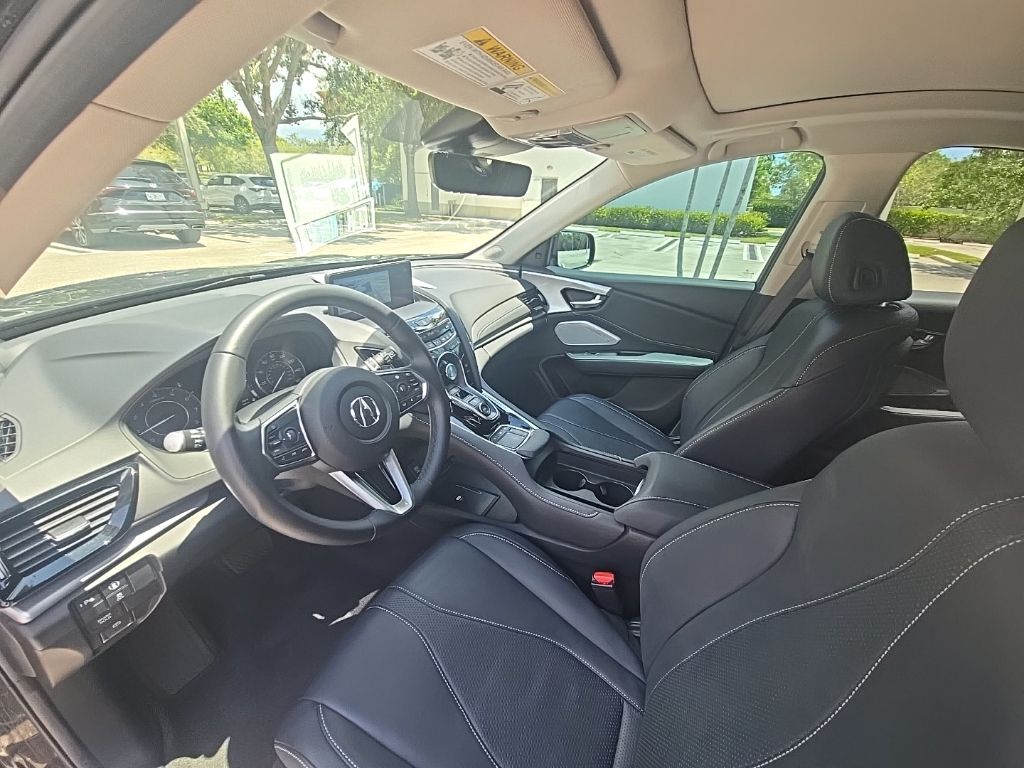 Thumbnail: 2023 Acura RDX - 2