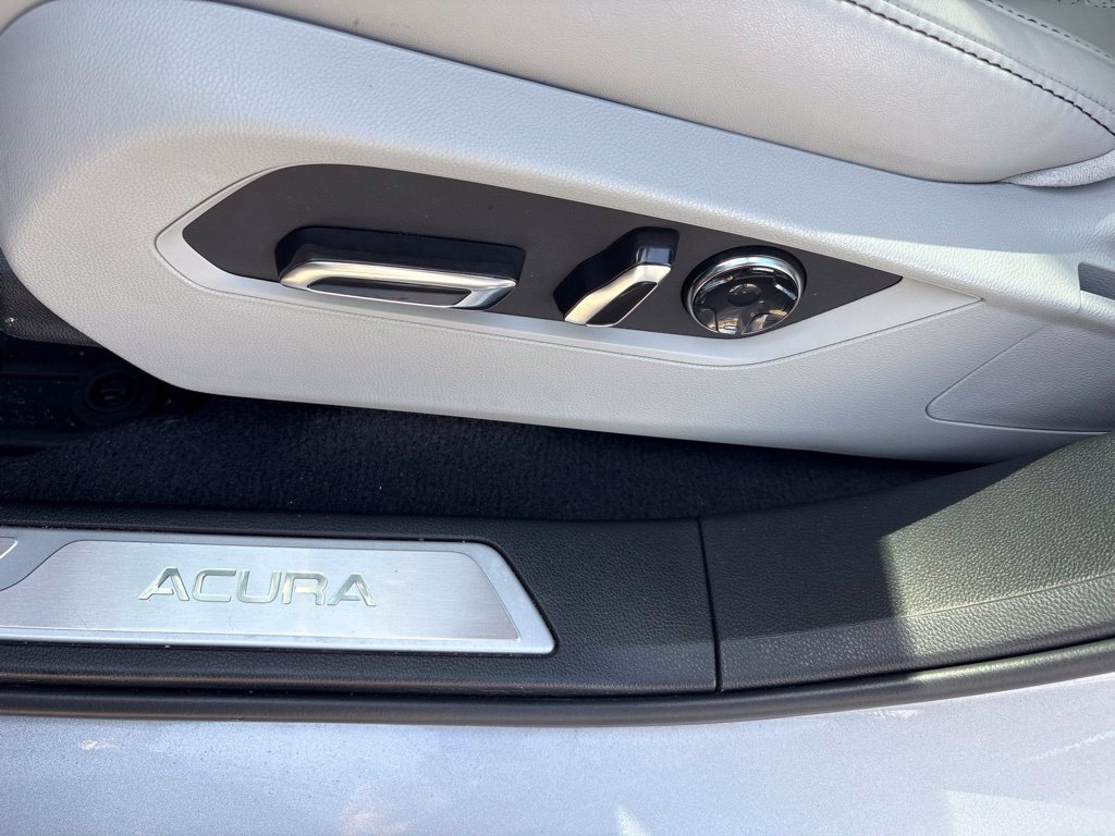 Thumbnail: 2023 Acura RDX - 24