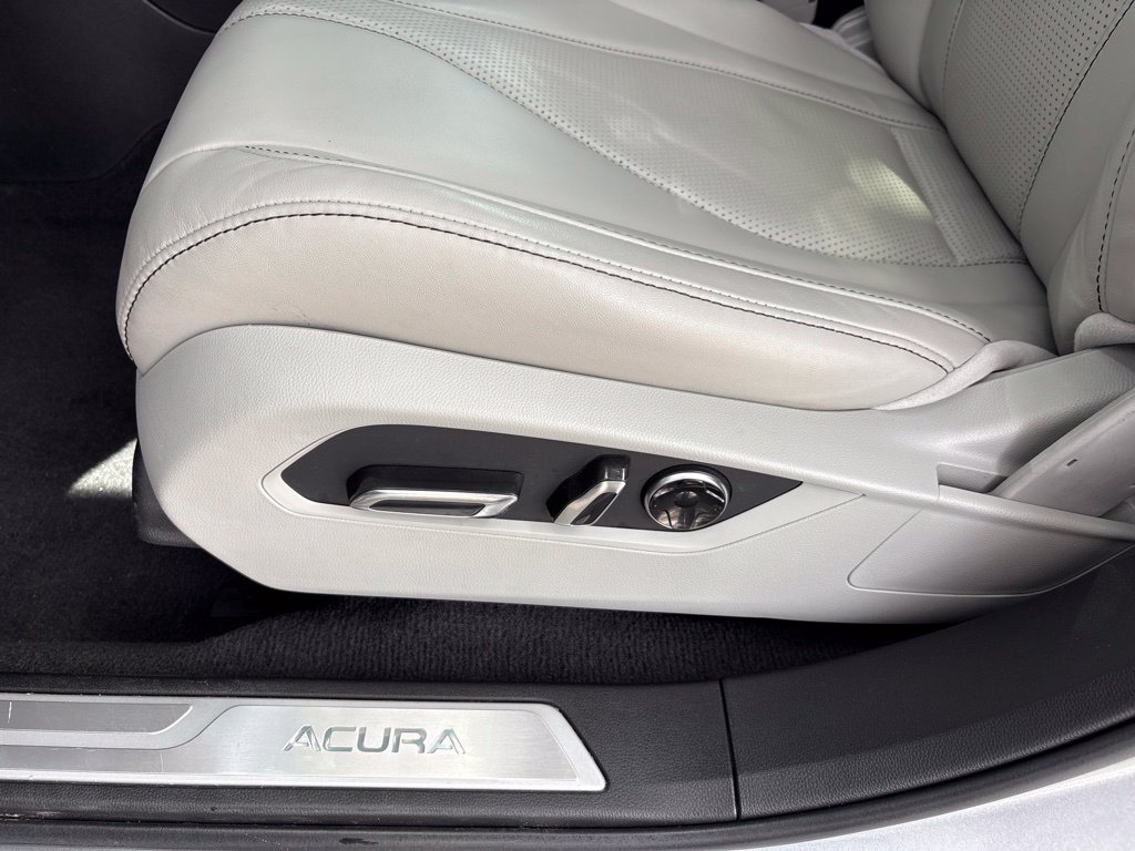 Thumbnail: 2023 Acura RDX - 24
