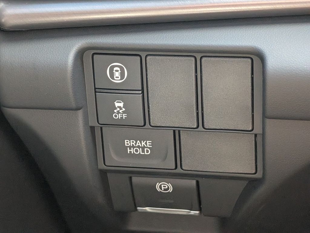 Thumbnail: 2025 Acura RDX - 24