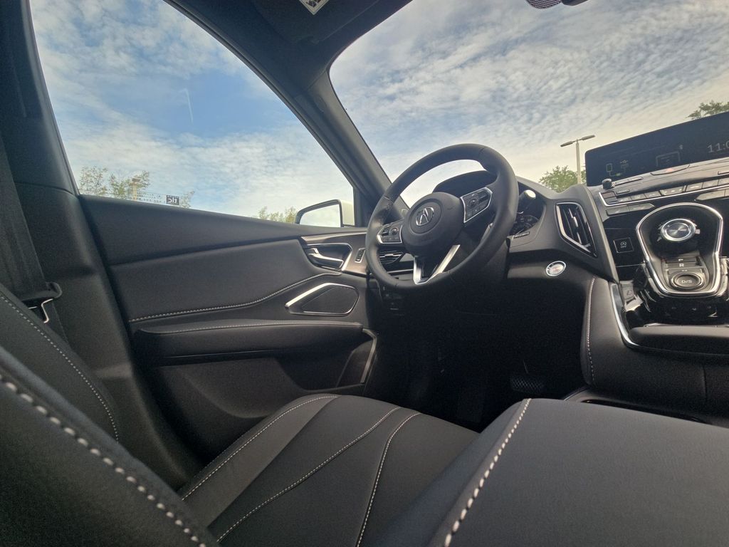 Thumbnail: 2026 Acura RDX - 14