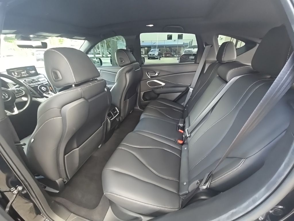 Thumbnail: 2025 Acura RDX - 13