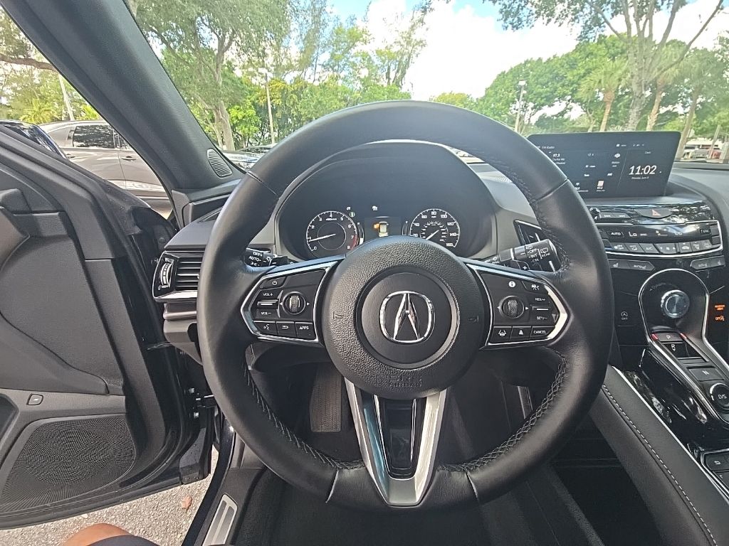 Thumbnail: 2025 Acura RDX - 2