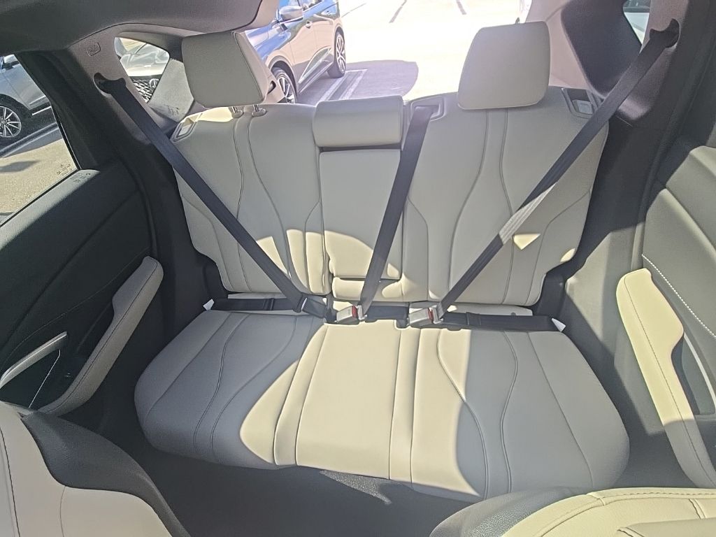 Thumbnail: 2026 Acura RDX - 12