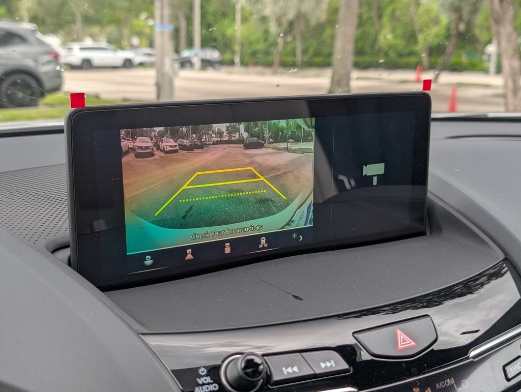 Thumbnail: 2025 Acura RDX - 23