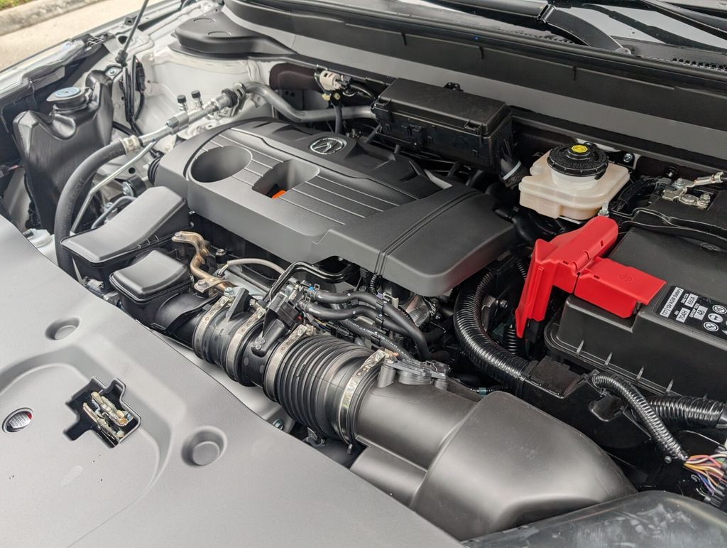 Thumbnail: 2025 Acura RDX - 9