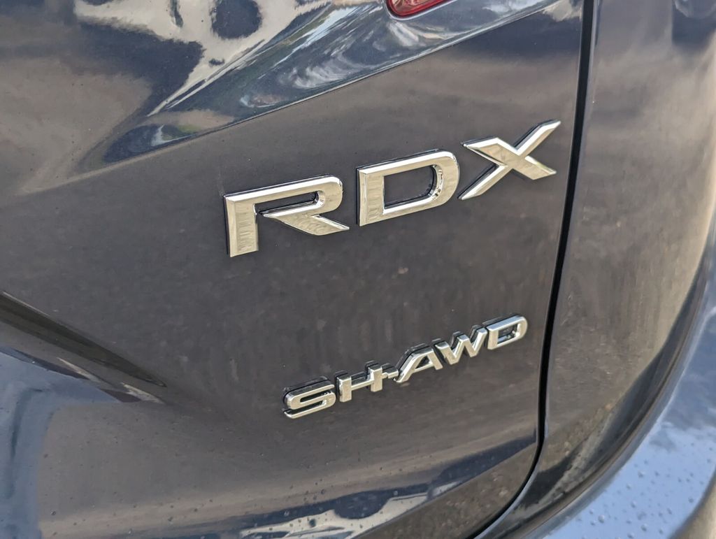 Thumbnail: 2025 Acura RDX - 7
