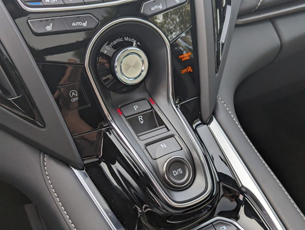 Thumbnail: 2025 Acura RDX - 14