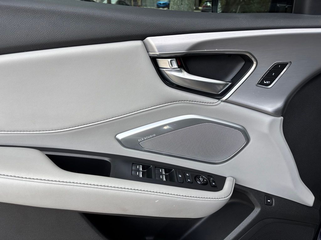 Thumbnail: 2024 Acura RDX - 25