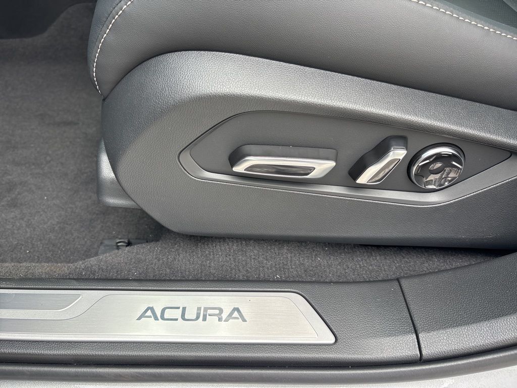 Thumbnail: 2026 Acura RDX - 24