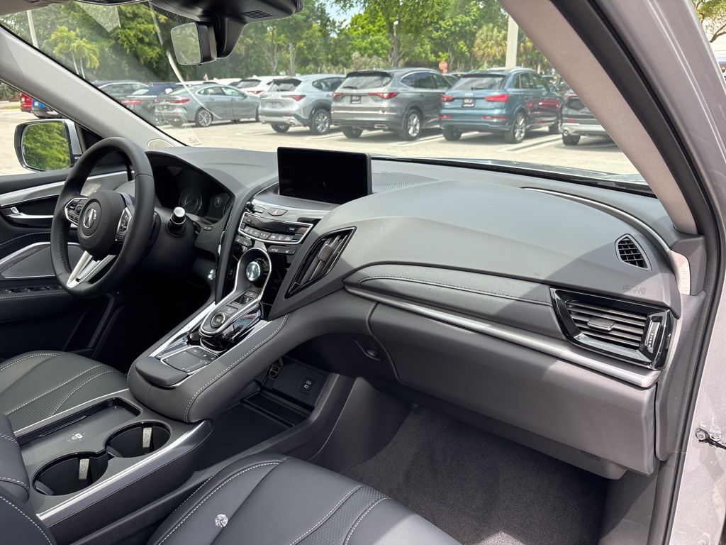 Thumbnail: 2026 Acura RDX - 9