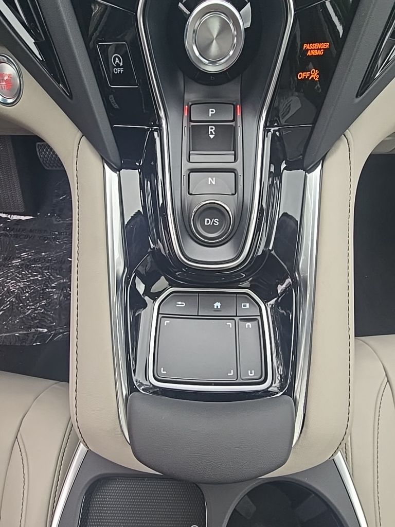 Thumbnail: 2026 Acura RDX - 14