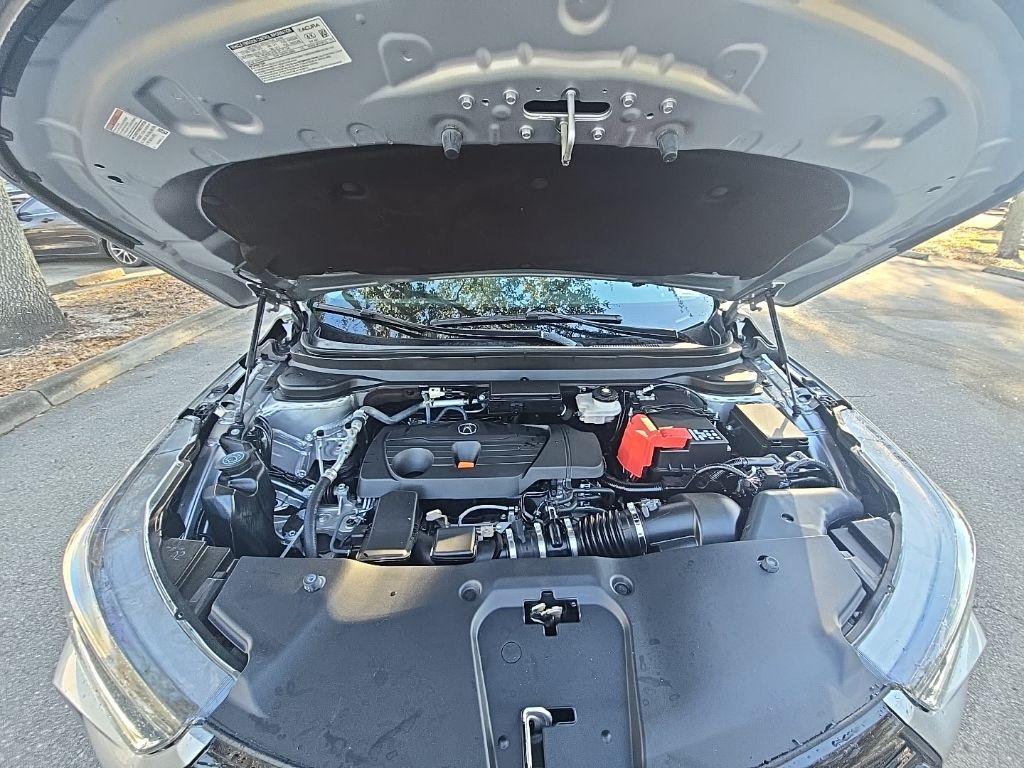 Thumbnail: 2025 Acura RDX - 9