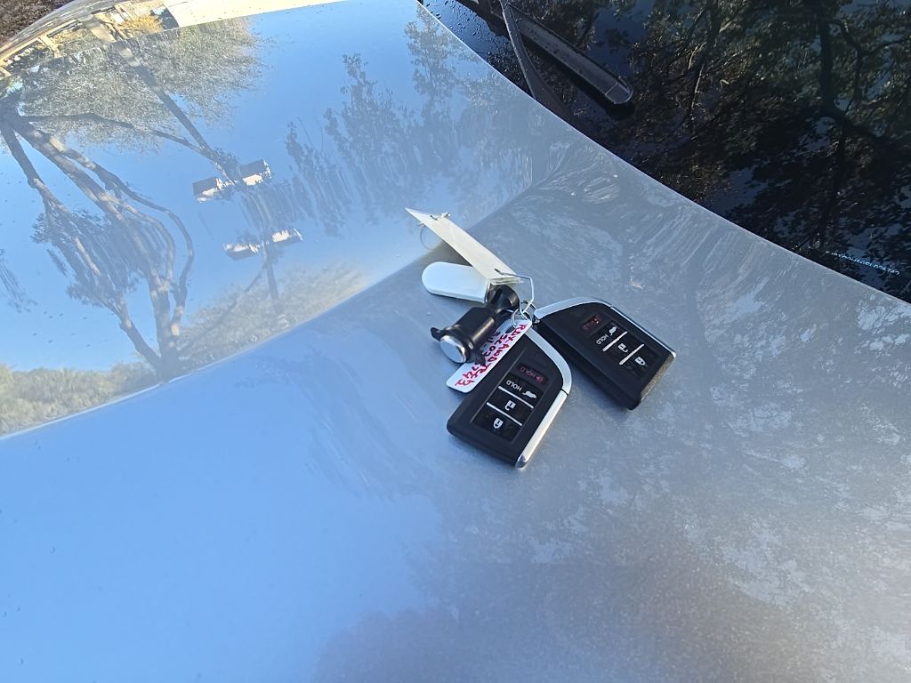 Thumbnail: 2025 Acura RDX - 7