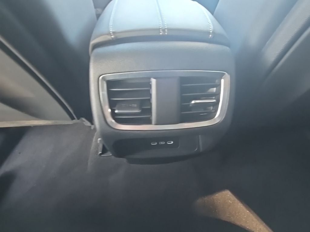 Thumbnail: 2025 Acura RDX - 22