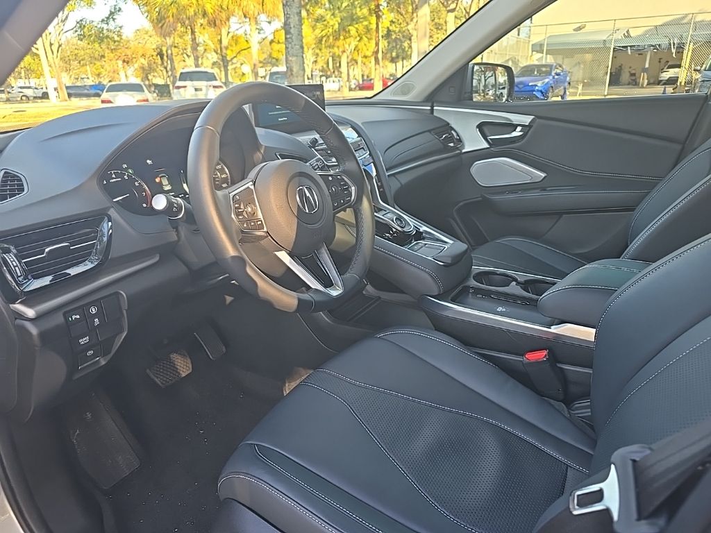 Thumbnail: 2025 Acura RDX - 2