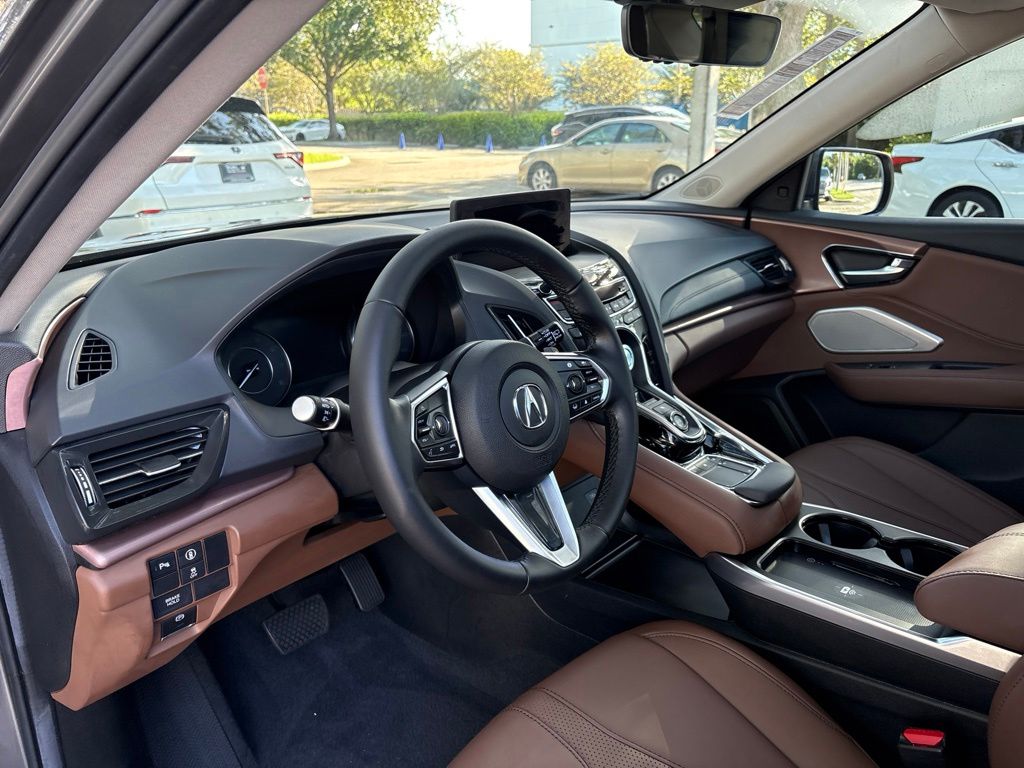 Thumbnail: 2025 Acura RDX - 9