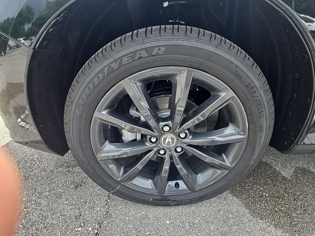 Thumbnail: 2026 Acura RDX - 8