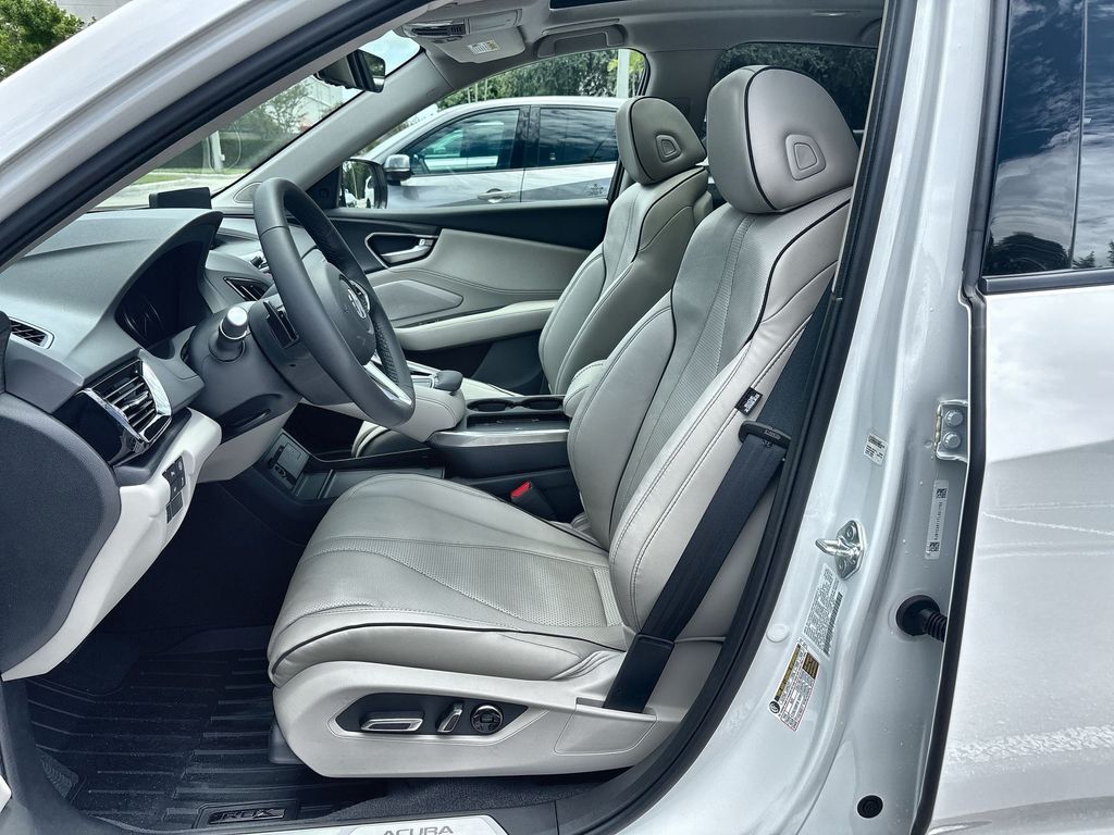 Thumbnail: 2026 Acura RDX - 8