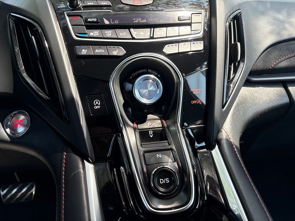 Thumbnail: 2025 Acura RDX - 31