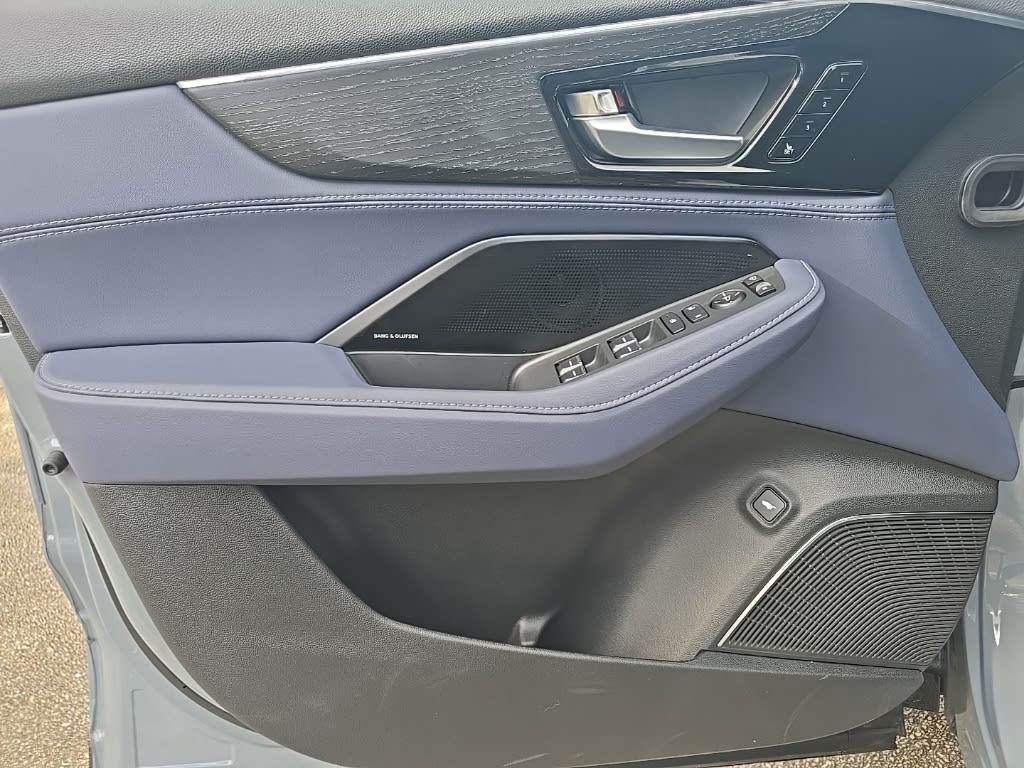 Thumbnail: 2026 Acura MDX - 18