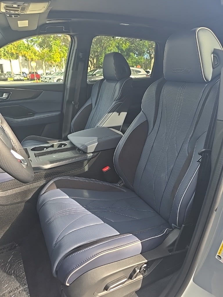 Thumbnail: 2026 Acura MDX - 10