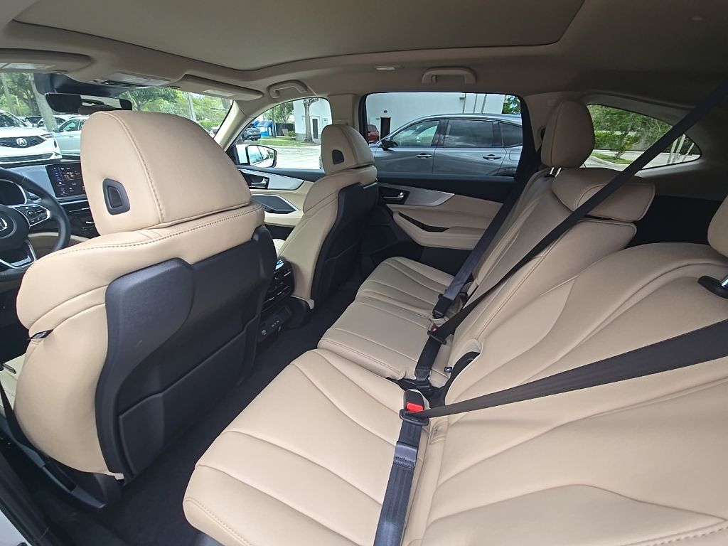 Thumbnail: 2026 Acura MDX - 32