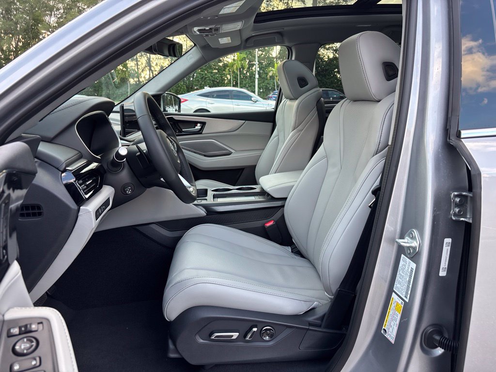Thumbnail: 2026 Acura MDX - 11