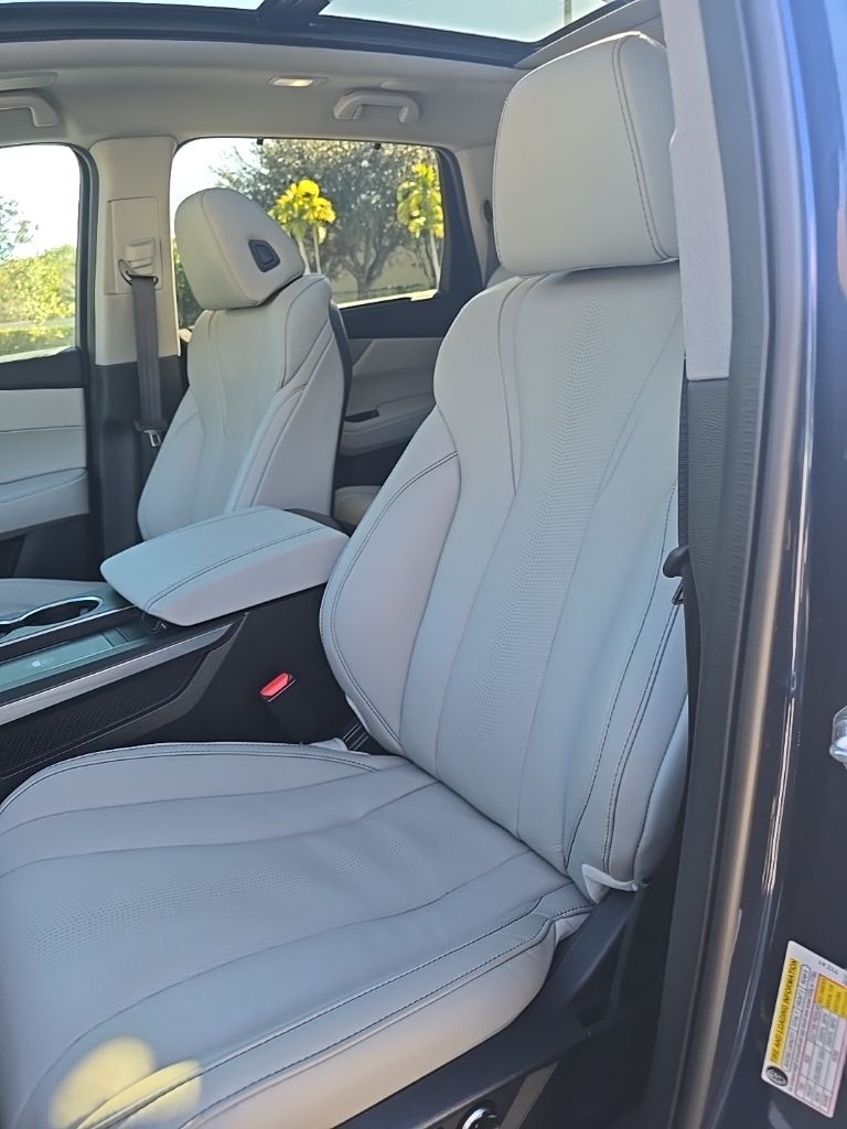 Thumbnail: 2026 Acura MDX - 11