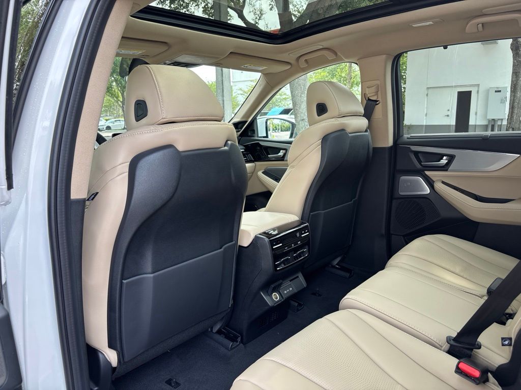 Thumbnail: 2026 Acura MDX - 26