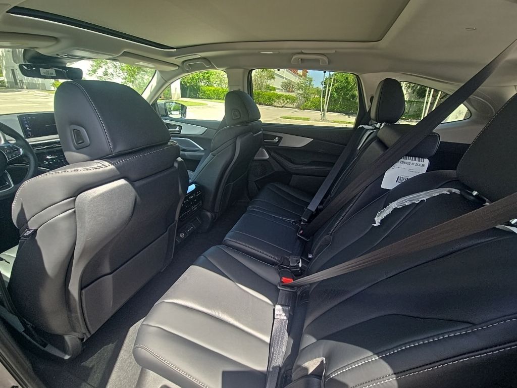 Thumbnail: 2026 Acura MDX - 33