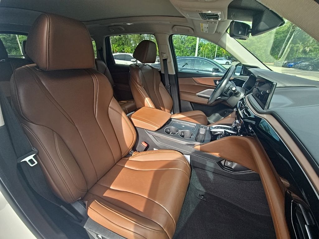 Thumbnail: 2025 Acura MDX - 36