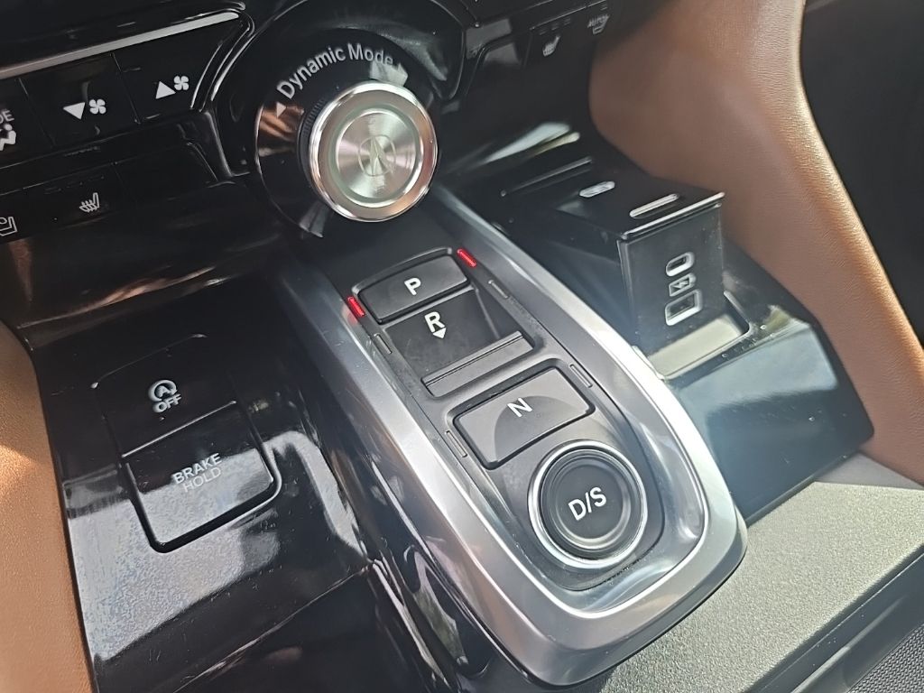 Thumbnail: 2025 Acura MDX - 16
