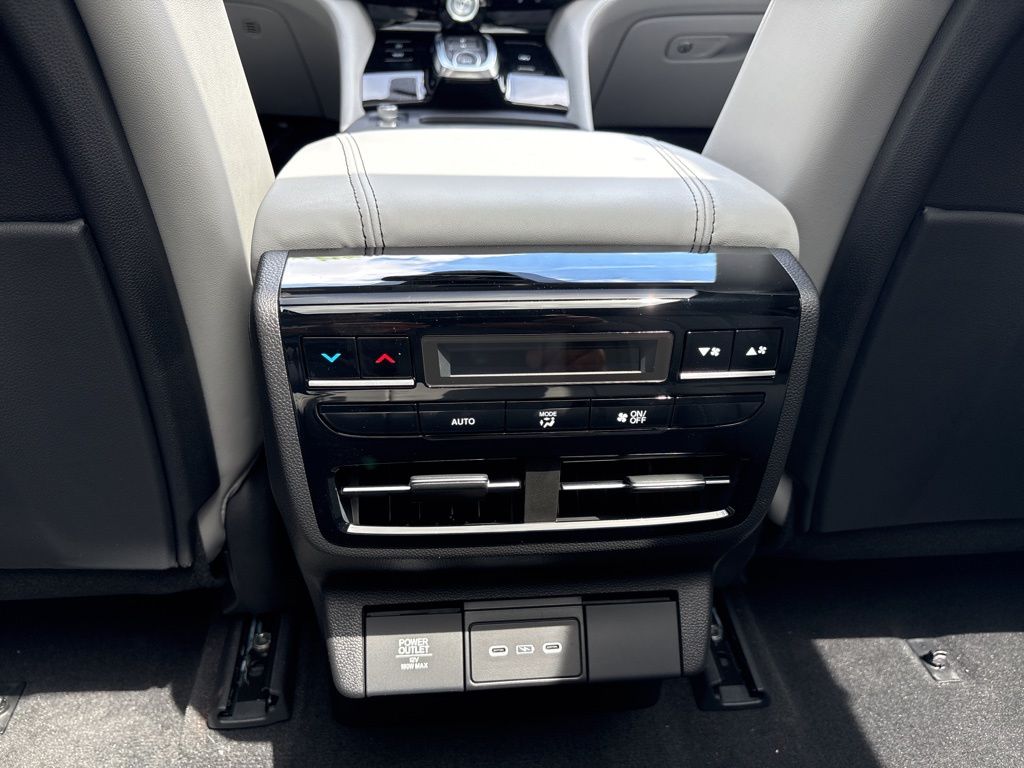 Thumbnail: 2026 Acura MDX - 27