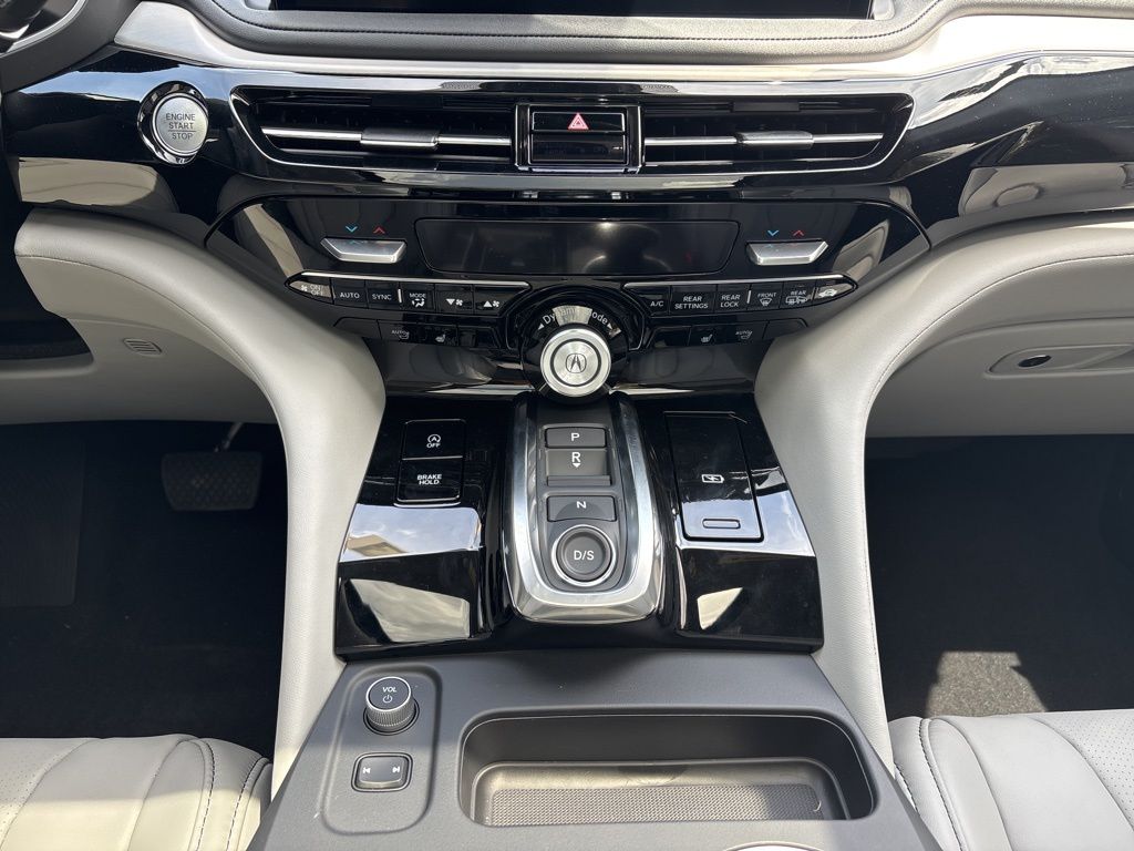Thumbnail: 2026 Acura MDX - 15
