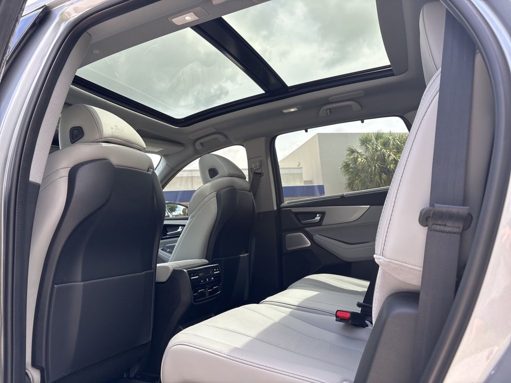 Thumbnail: 2026 Acura MDX - 11