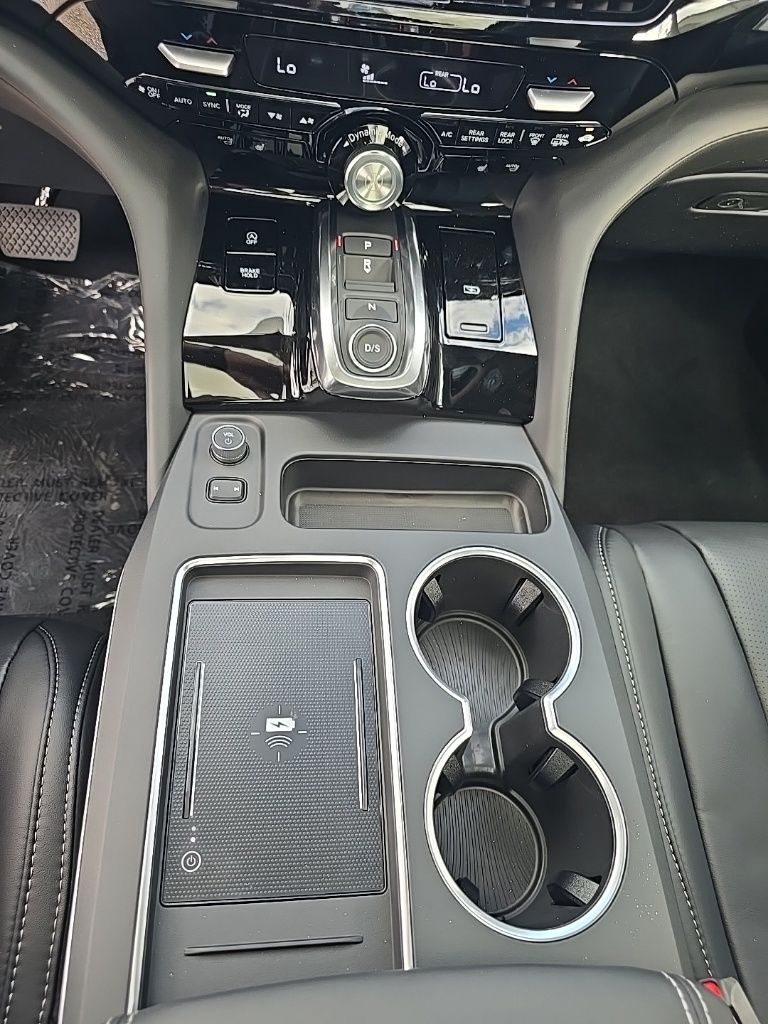 Thumbnail: 2026 Acura MDX - 15