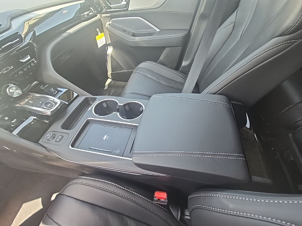 Thumbnail: 2026 Acura MDX - 12