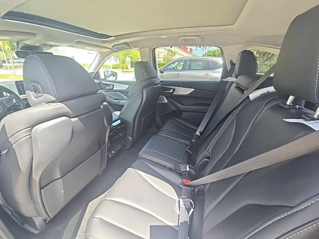 Thumbnail: 2026 Acura MDX - 33