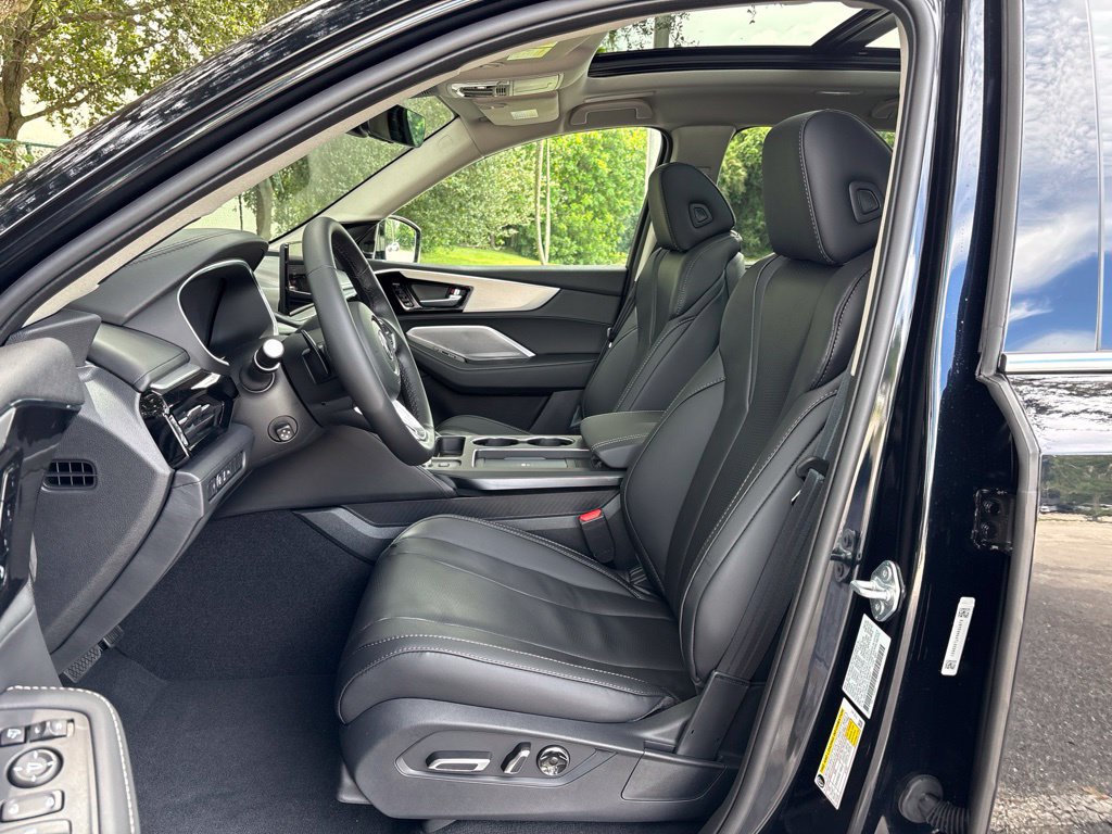 Thumbnail: 2026 Acura MDX - 10