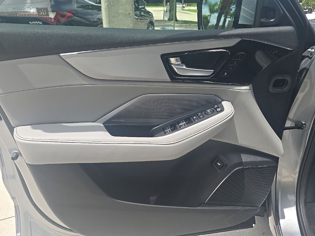 Thumbnail: 2026 Acura MDX - 23