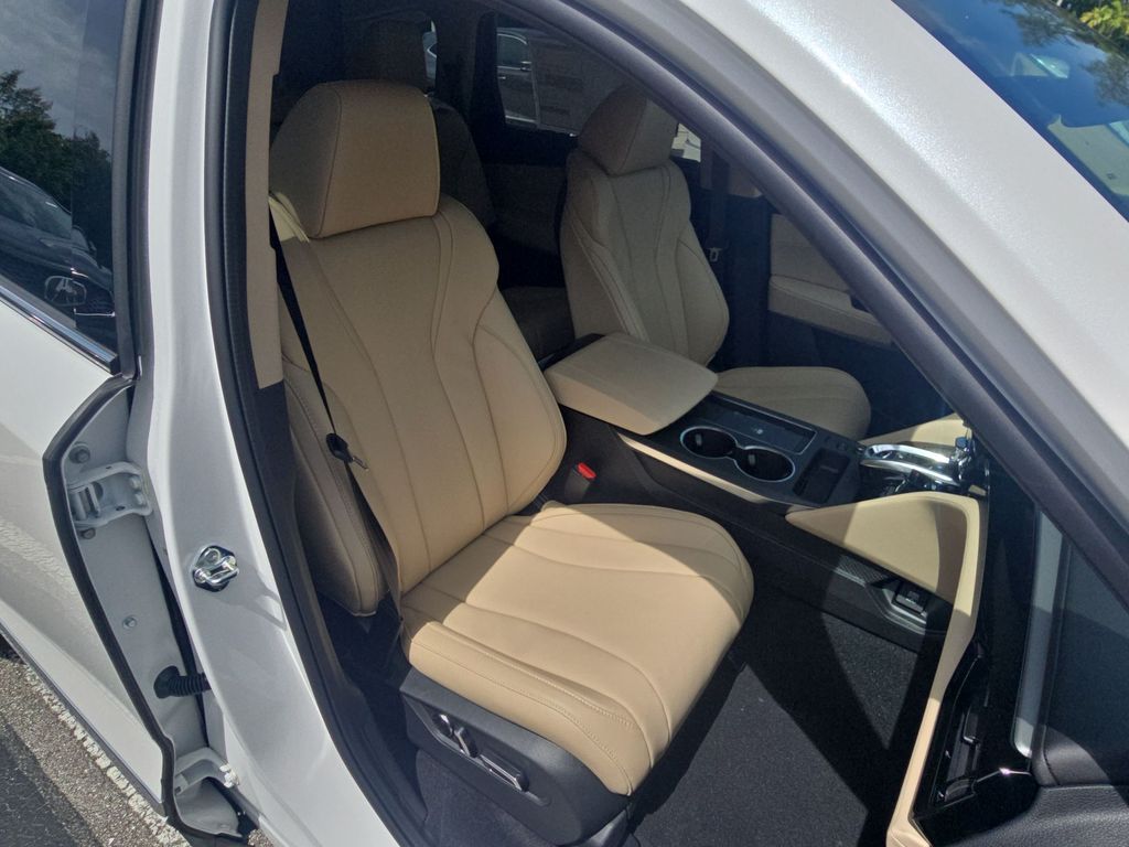 Thumbnail: 2026 Acura MDX - 34