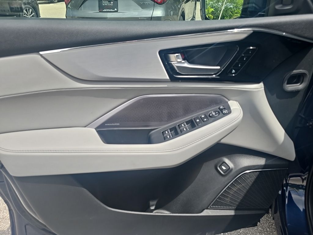 Thumbnail: 2026 Acura MDX - 23