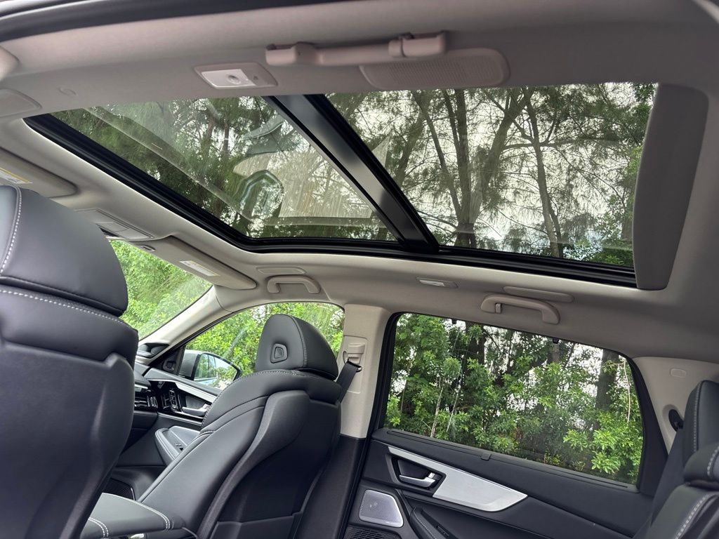 Thumbnail: 2026 Acura MDX - 28