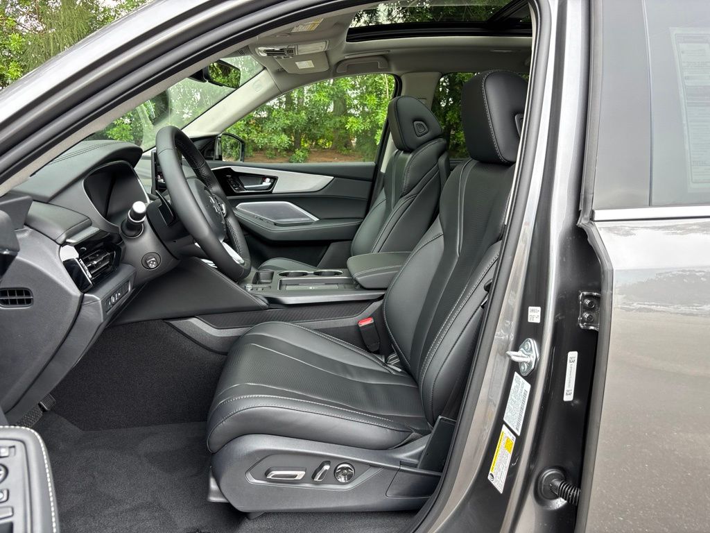 Thumbnail: 2026 Acura MDX - 11