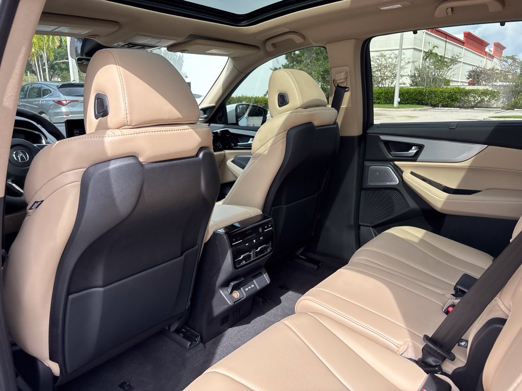 Thumbnail: 2026 Acura MDX - 15