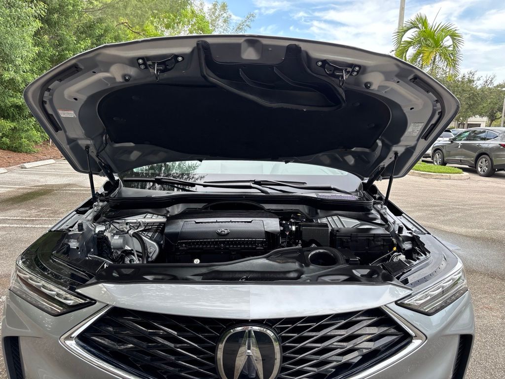 Thumbnail: 2025 Acura MDX - 8