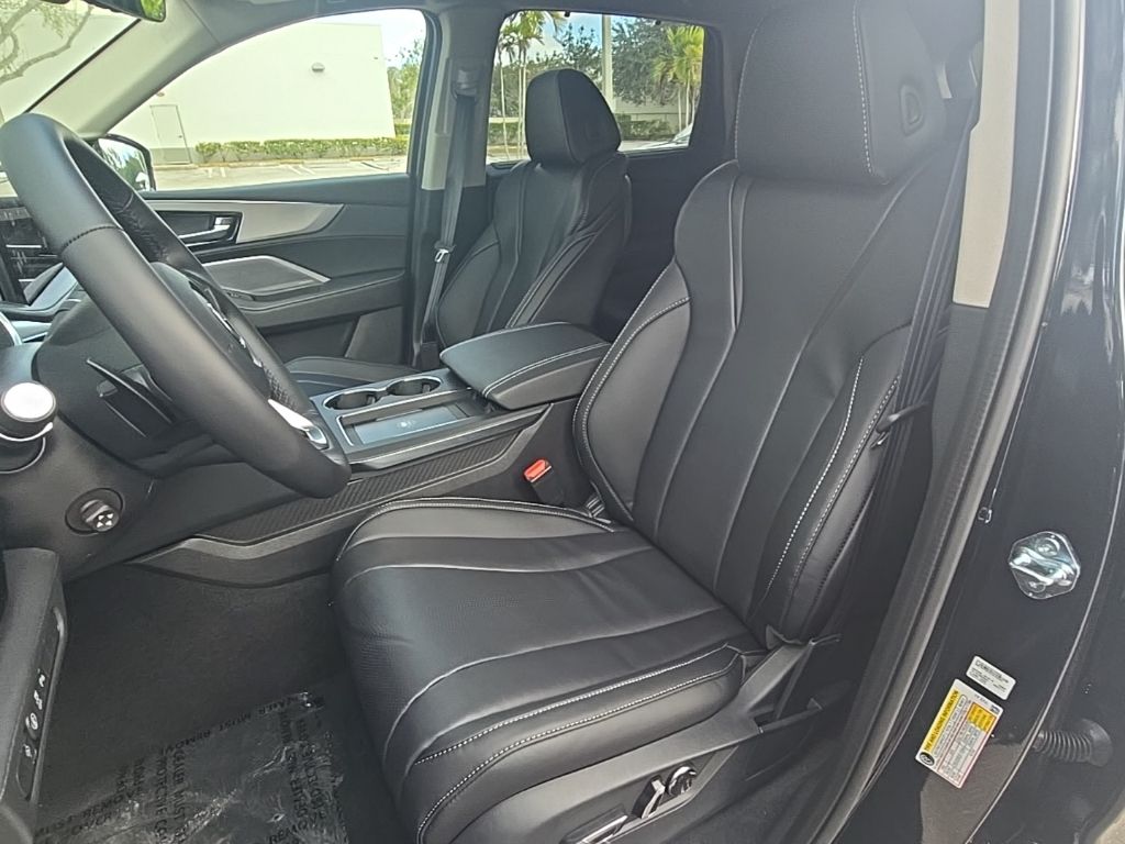 Thumbnail: 2026 Acura MDX - 11